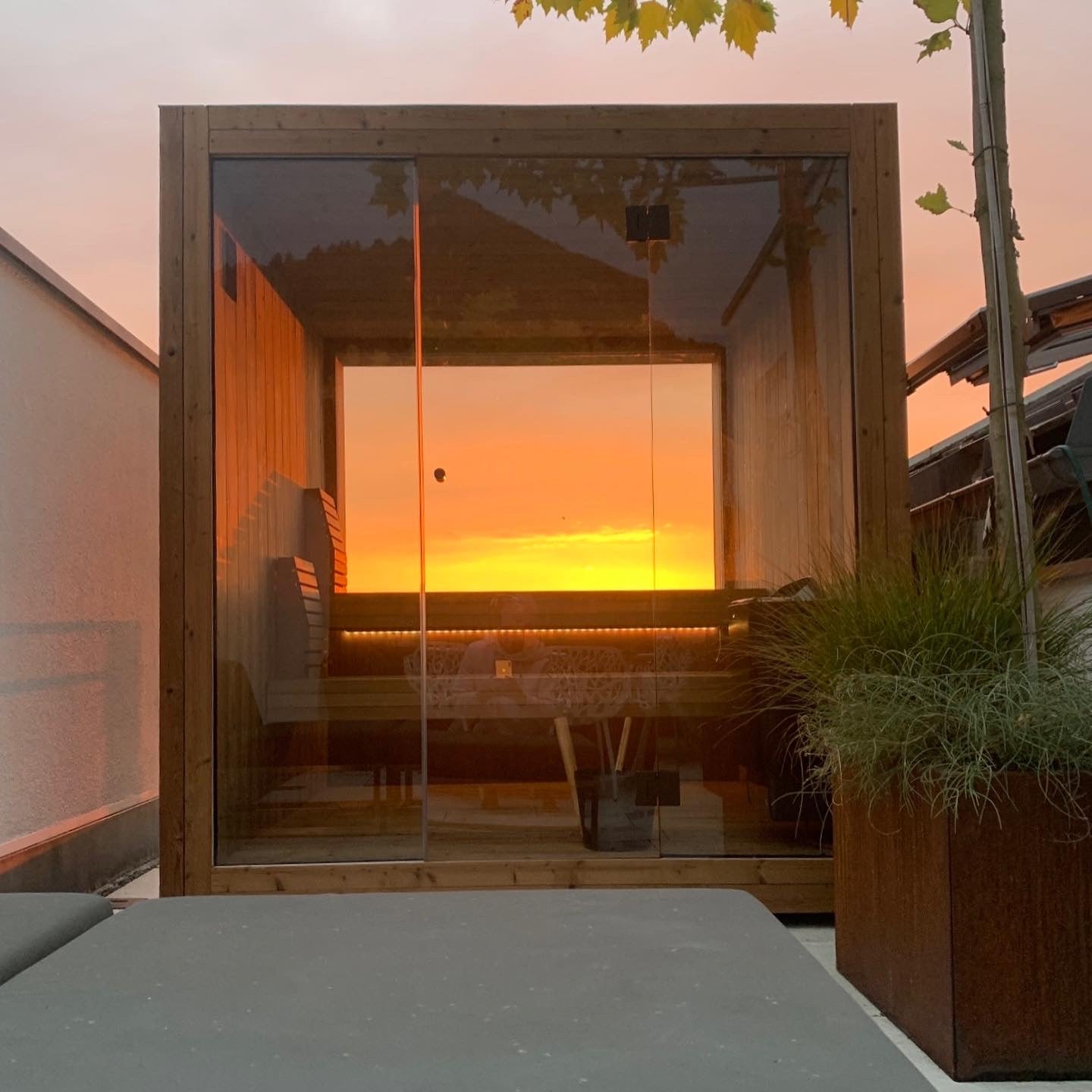 PUU KUUBI Large Outdoor Sauna